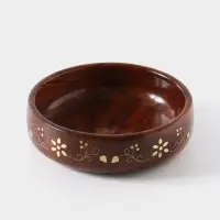 Чаша &laquo;Стебель&raquo;, 17.5&times;17.5&times;5 см, дерево шишам