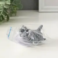 Сувенир "Кот летит на пузе" 4,5 см