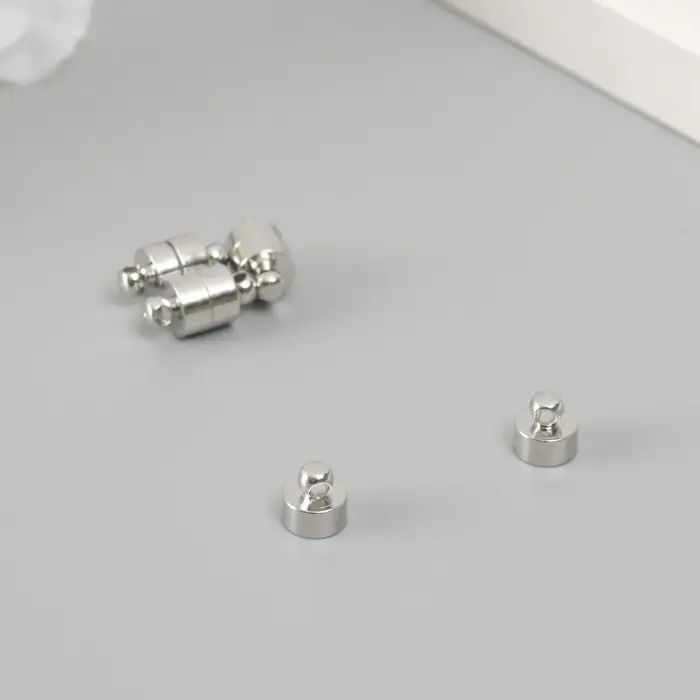 Застёжка магнитная металл серебро 0,7х1,2х0,7 см (набор 2 половинки)