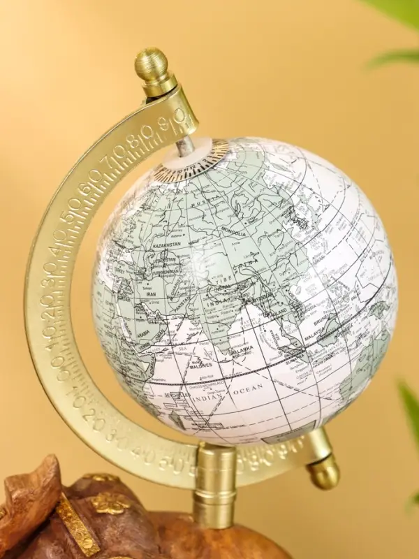 Глобус сувенирный, 11×8×21 см, подставка дерево