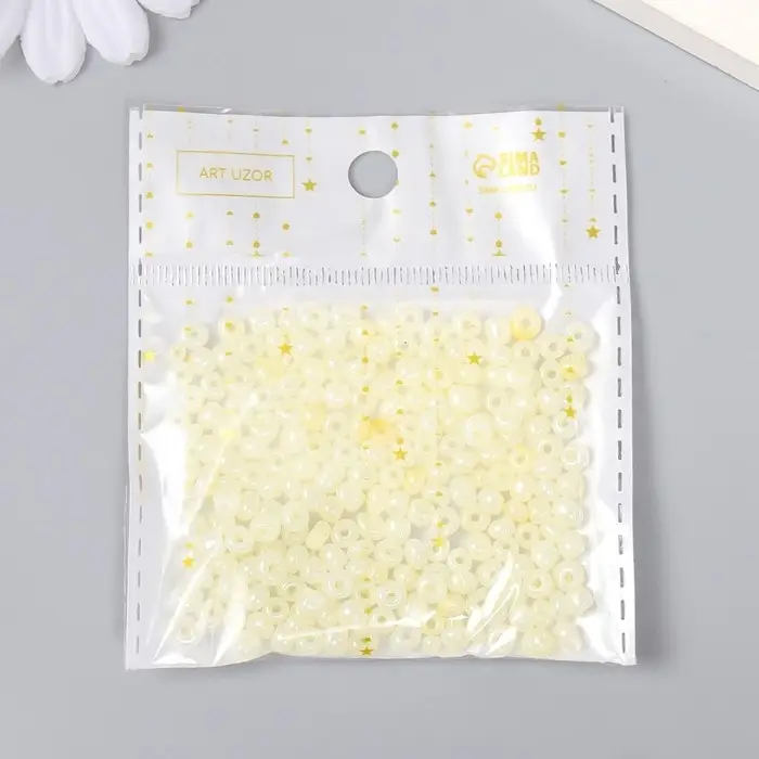 Бисер круглый 6/0  Бисер круглый 6/0 "Жемчужный" 20 гр