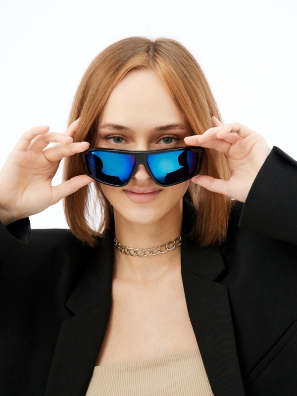 Очки солнцезащитные спортивные, uv 400, ширина 14.7 см, дужка 13.5 см, высота 4.2 см Очки солнцезащитные спортивные, uv 400, ширина 14.7 см, дужка 13.5 см, высота 4.2 см