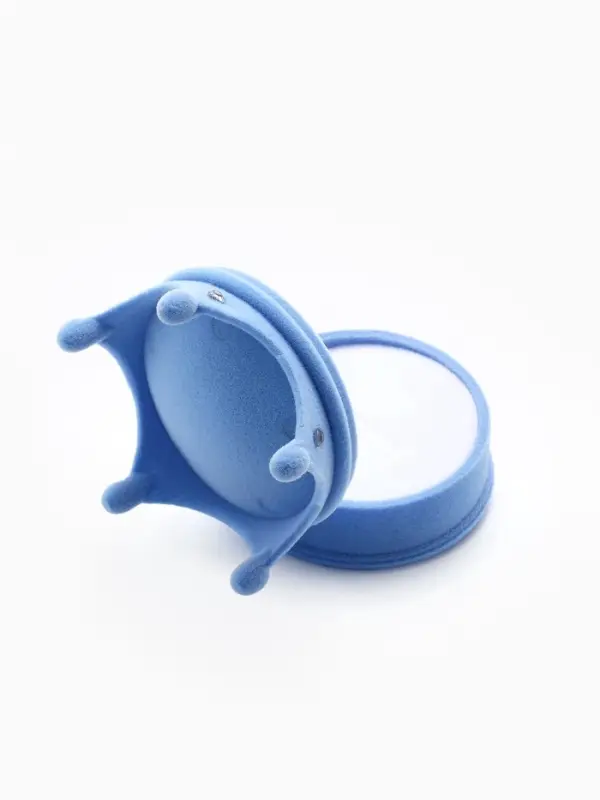 Футляр под серьги, кулон, кольцо &laquo;Корона&raquo;, бархатный, 5.5&times;5.5&times;4.5 см, голубой