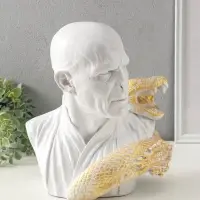 Копилка для денег &laquo;Волан-де-Морт&raquo; 31&times;27&times;23 см, белый с золотом