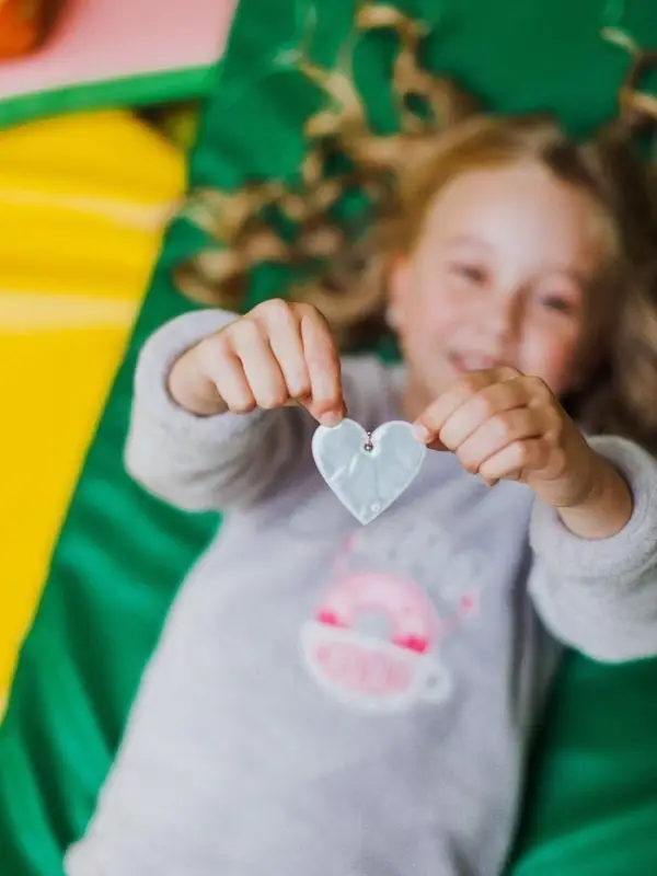 Светоотражающий элемент «Сердце», двусторонний, 5×5 см, МИКС Светоотражающий элемент «Сердце», двусторонний, 5×5 см, МИКС