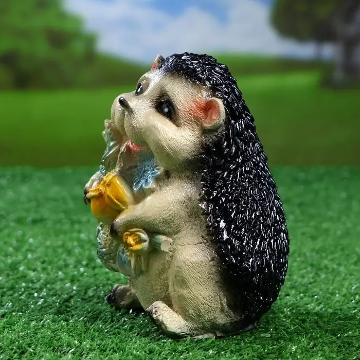 Садовая фигура из гипса &laquo;Ежик с цветами&raquo;, 15&times;11&times;12 см