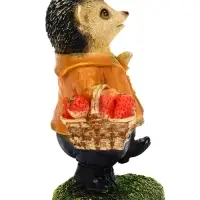 Садовая Фигура из полистоуна &laquo;Ёжик с клубникой&raquo;, 23&times;12&times;12 см