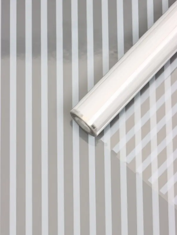 Пленка прозрачная с рисунком «Полосы узкие» Белый 0.7×8.2±5%м