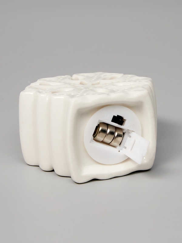 Светодиодная фигура Светодиодная фигура "Снежинка" 9х4.4х8.8, 1 LED, LR44x3(в компл.), Т/БЕЛЫЙ