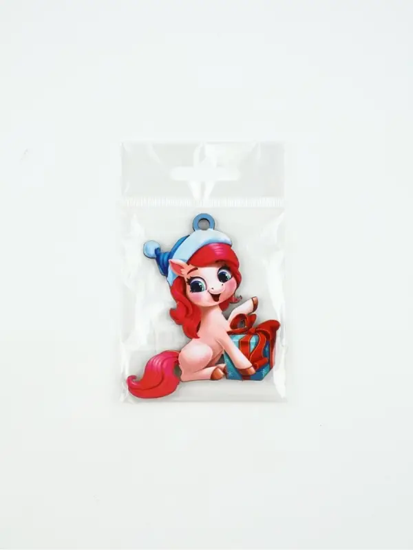 Елочное украшение «Лошадка и подарок», 6.9×8.1 см Елочное украшение «Лошадка и подарок», 6.9×8.1 см