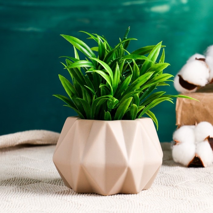 Кашпо  Кашпо "Треугольники" бежевое, 10х10х7см