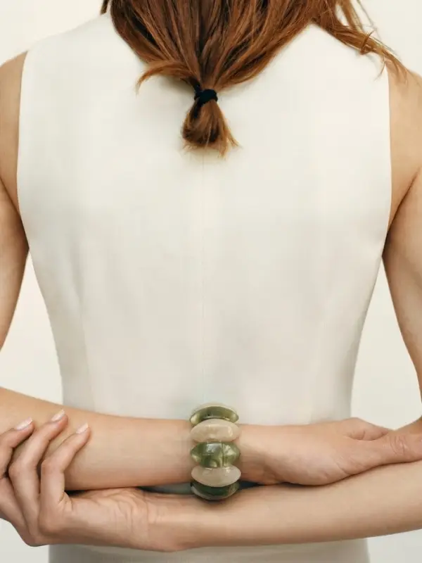 Браслет манжета &laquo;Тренд&raquo;, d=6.5 см, широкий, акрил, бежевый, злёный