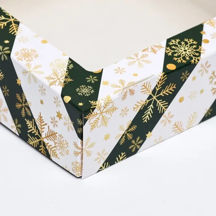 Коробка подарочная новогодняя складная с окном «Снежинка», 15×15×4 см Коробка подарочная новогодняя складная с окном «Снежинка», 15×15×4 см