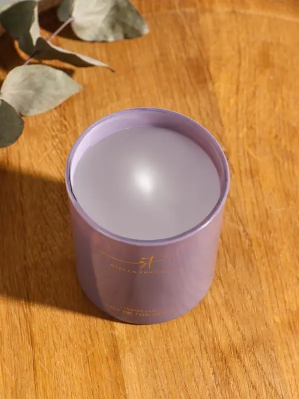 Свеча ароматическая Stella Fragrance 160 гр, Lily of the valley Свеча ароматическая Stella Fragrance 160 гр, Lily of the valley