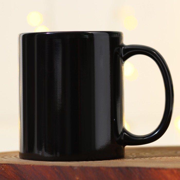 Кружка новогодняя хамелеон Дорого внимание «Праздник к нам приходит!», 350 мл Кружка новогодняя хамелеон Дорого внимание «Праздник к нам приходит!», 350 мл