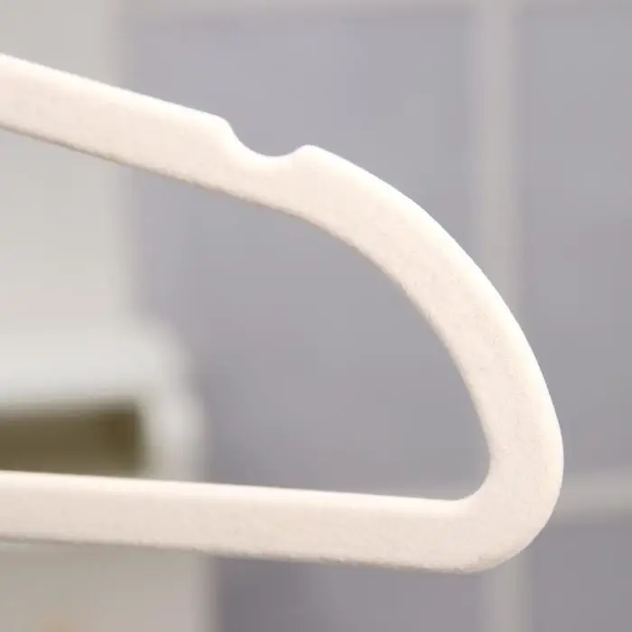 Плечики для одежды &laquo;Бархат&raquo;, размер 44-46, флокированное покрытие, цвет МИКС