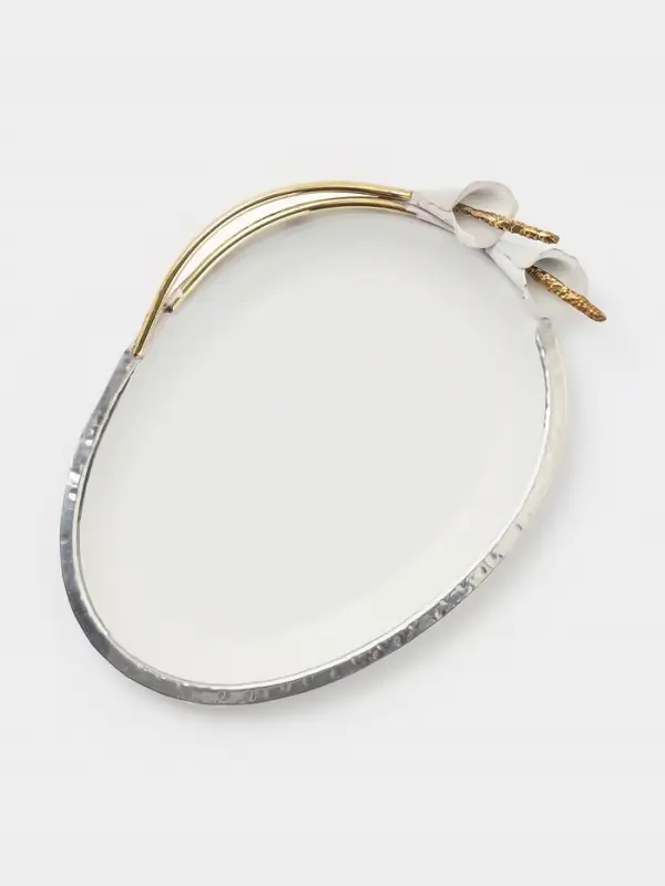 Блюдо сервировочное овальное &laquo;Белые каллы&raquo;, 24&times;17.5&times;4 см, нержавеющая сталь, белое с золотом