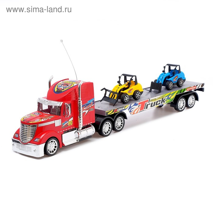 Грузовик радиоуправляемый «Автовоз», с тракторами, работает от батареек, МИКС