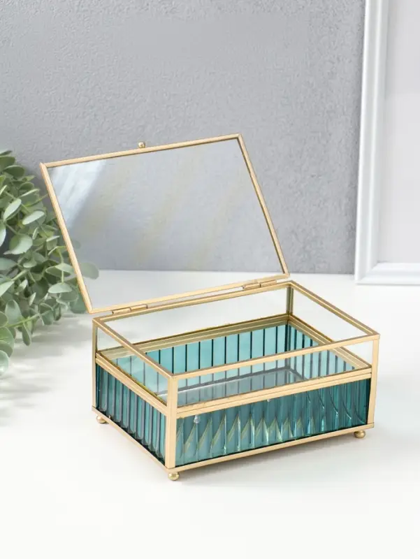 Шкатулка стекло с металлическим каркасом  "Линии по низу" голубая 14х18х9,5 см