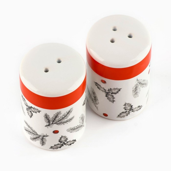 Новый год. Набор для специй керамический «Рождественский!», 12х6.5х7 см, цвет белый Новый год. Набор для специй керамический «Рождественский!», 12х6.5х7 см, цвет белый