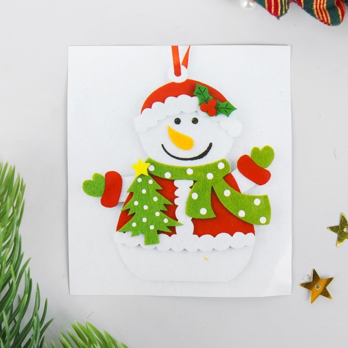 Набор для творчества - создай ёлочное украшение из фетра «Снеговик с ёлочкой» Набор для творчества - создай ёлочное украшение из фетра «Снеговик с ёлочкой»