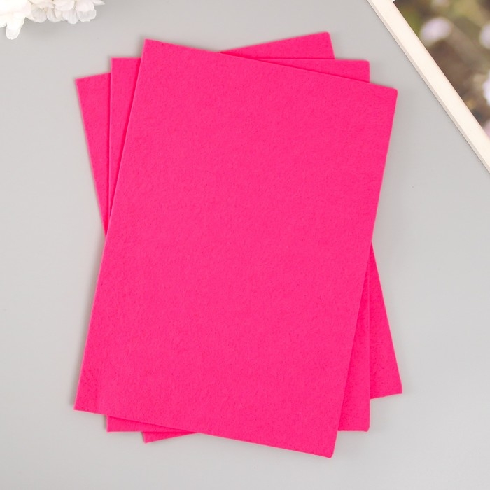 Набор мягкого фетра Набор мягкого фетра "Астра" (3 шт) ярко-розовый, 3 мм, 400 гр. 20х30 см