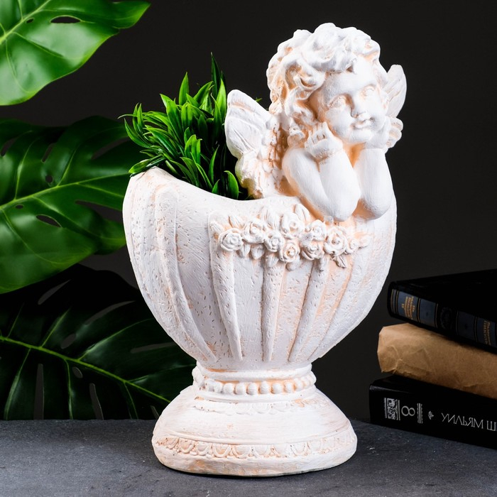Фигурное кашпо Фигурное кашпо "Ангел в вазе" бежевый, 1,2 л / 20х35х23см
