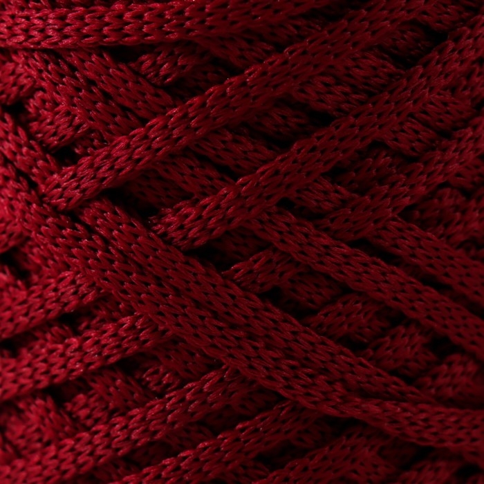Шнур плоский3 мм полиэфирный в клубках 100м/170г (+/- 5%) бордовый-153 Шнур плоский3 мм полиэфирный в клубках 100м/170г (+/- 5%) бордовый-153
