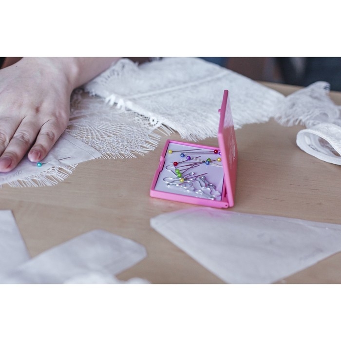 Набор булавок: портновские, с круглым концом, английские, 22 / 37 / 40 мм, 422 шт, цвет разноцветный Набор булавок: портновские, с круглым концом, английские, 22 / 37 / 40 мм, 422 шт, цвет разноцветный