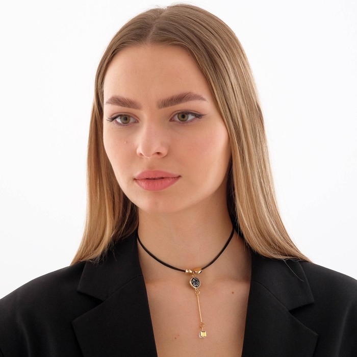 Чокер «Кожа» с подвесками, цвет чёрно-золотой, L=30 см Чокер «Кожа» с подвесками, цвет чёрно-золотой, L=30 см