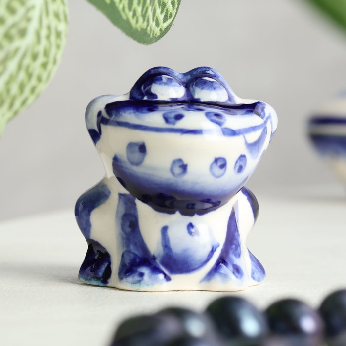 Сувенир «Лягушка», 4,5 см, гжель Сувенир «Лягушка», 4,5 см, гжель