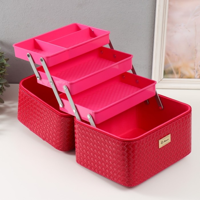 Шкатулка кожзам для косметики  Шкатулка кожзам для косметики "Ромбы. Этажи" фуксия 24,5х20,5х27 см