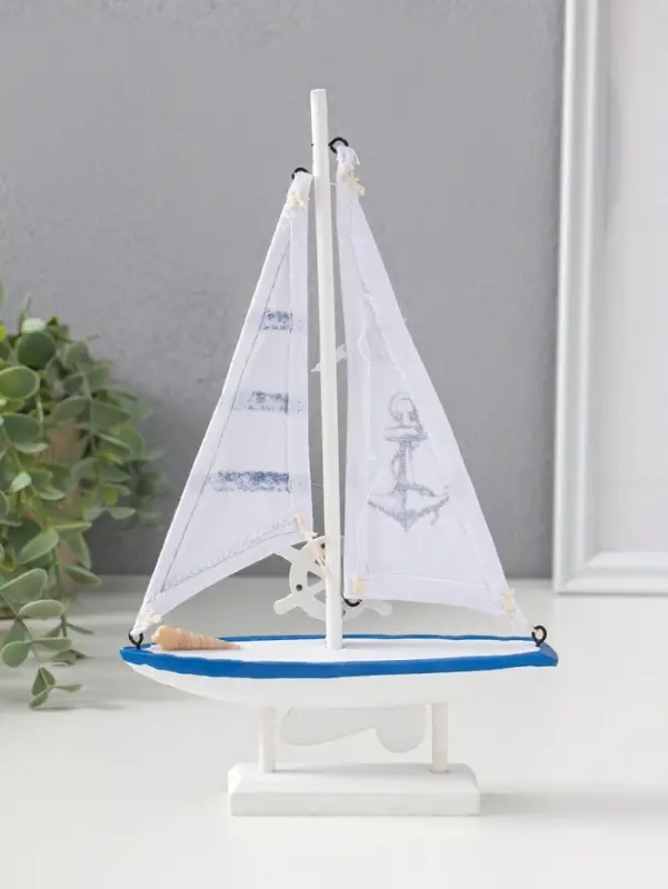 Сувенир дерево "Парусник с якорем на парусе" бело-синий 16,5х4,5х27,5 см