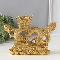 Нэцкэ полистоун "Дракон с шаром на монетах" золото 21х16,5х6 см
