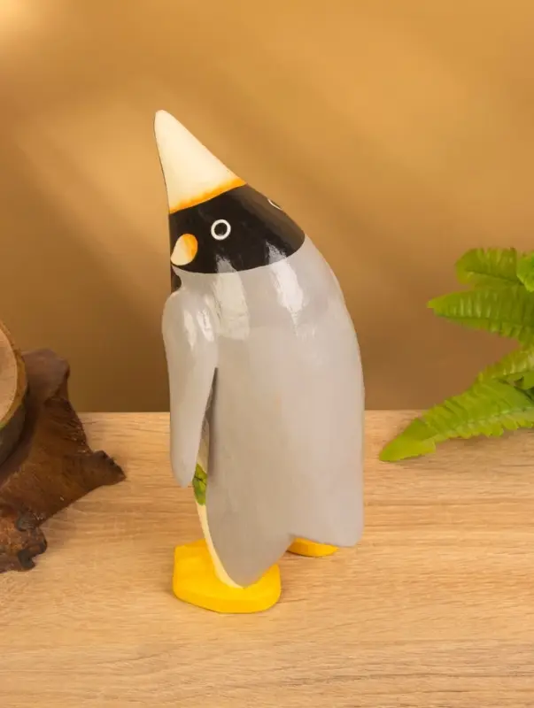 Сувенир «Пингвин в цветах», 11×11×22 см, дерево