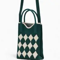 Сумка подр Ромбы, 12*4*17, отд на кнопке, дл ремень, зеленый Сумка подр Ромбы, 12*4*17, отд на кнопке, дл ремень, зеленый