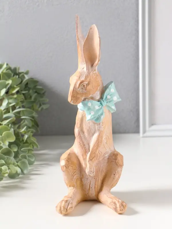 Сувенир полистоун "Заяц с большим голубым бантом в белый горох" 11,5х9х25,5 см