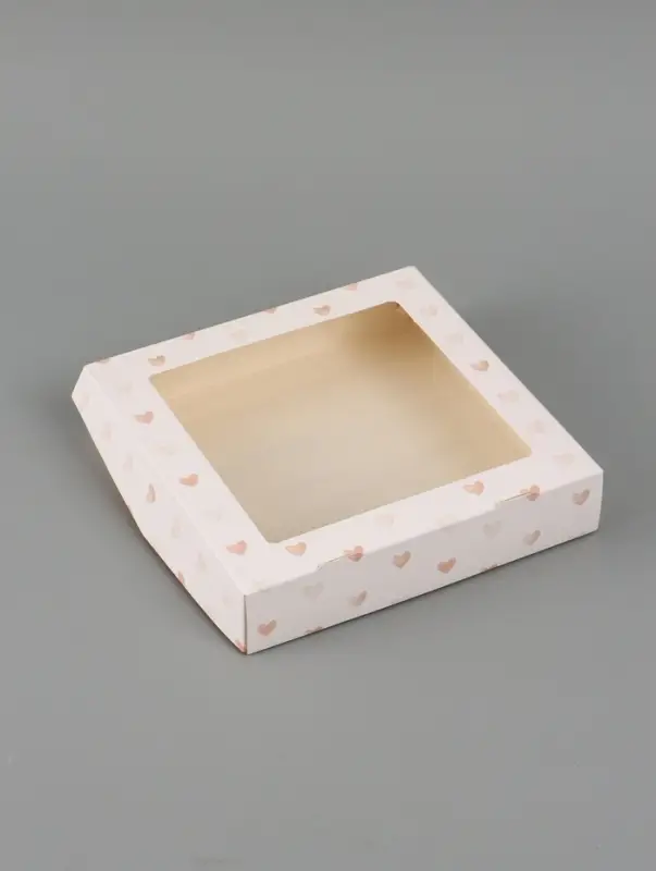 Коробка подарочная складная &laquo;Сердце&raquo;, 20&times;20&times;4 см, с окном