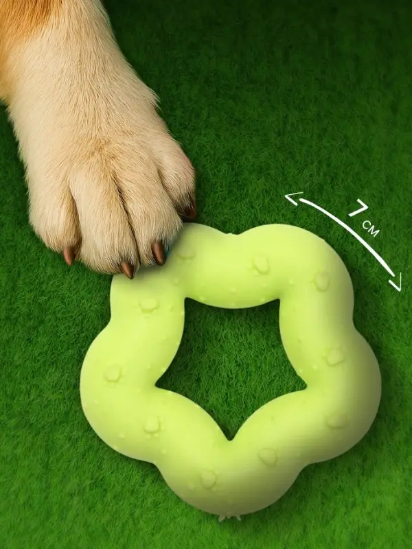 Жевательная игрушка для собак &laquo;Пленительная звезда&raquo;, 7 см, TPR, жёлтая