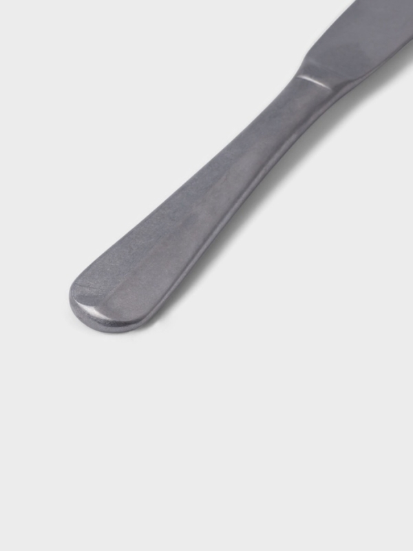 Нож столовый Hanna Knövell Rosen, 23.3 см, нержавеющая сталь, серебристый Нож столовый Hanna Knövell Rosen, 23.3 см, нержавеющая сталь, серебристый