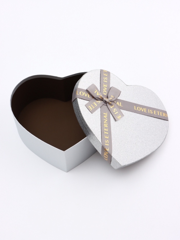 Набор коробок 3 в 1 сердца 31 х 27 х 13,3; 28 х 25 х 11,7; 26 х 23 х 10,3 см