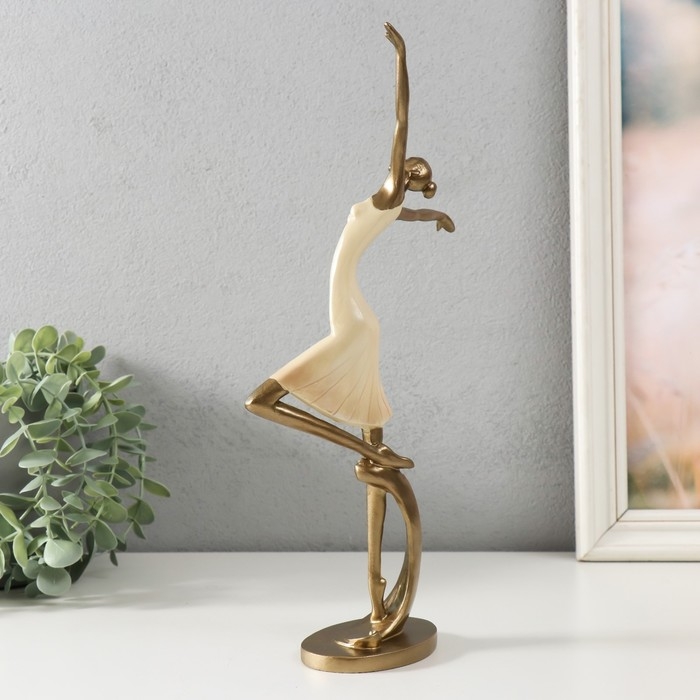 Сувенир полистоун Сувенир полистоун "Полёт" песочная с бронзой 17,5х6х33 см