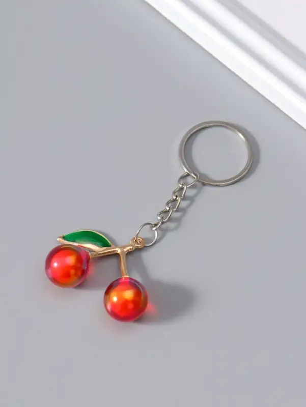 Брелок пластик "Вишенки с листьями" МИКС 4х4х1,5 см