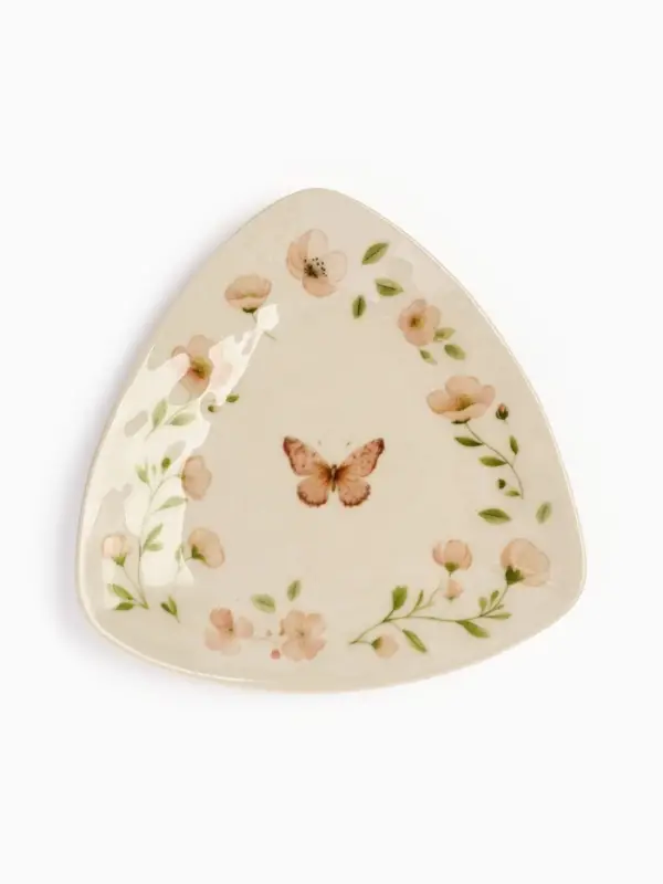 Тарелка керамическая &laquo;Нежность природы&raquo;, 18&times;18 см