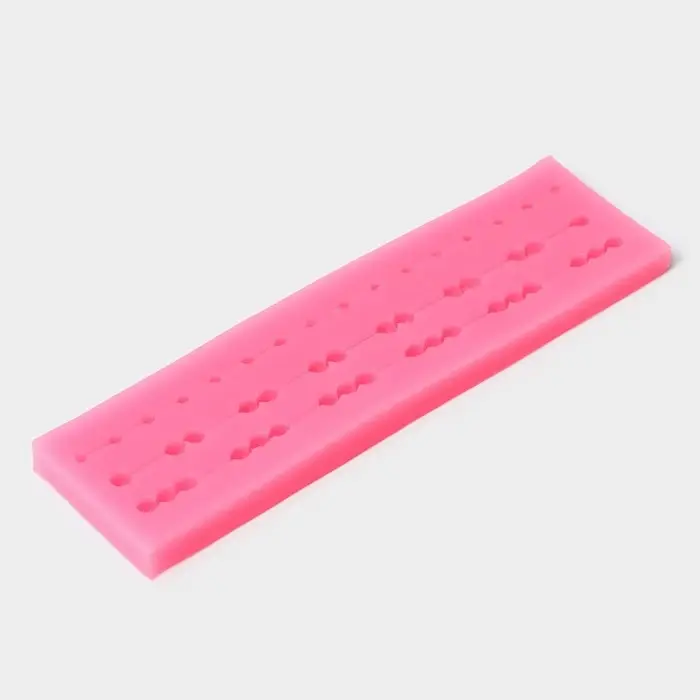 Молд «Бусы», силикон, 15.5×4.5×1.3 см, розовый