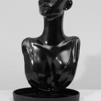 Бюст для украшений QF, 21&times;13.5&times;33 см, чёрный