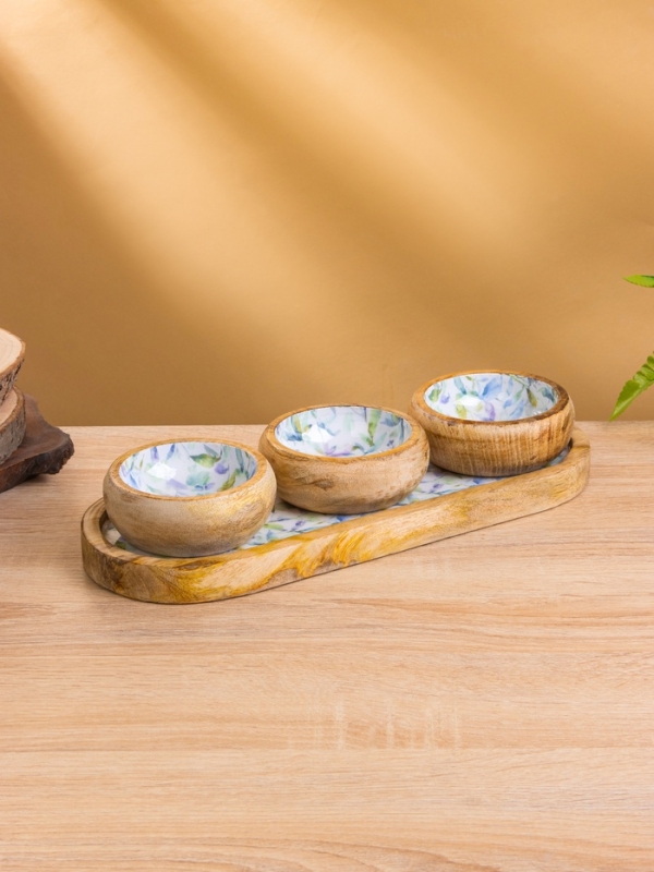 Набор розеток на подносе  Набор розеток на подносе "Оттенки сирени" (3 шт) дерево манго 33,5х13х6,5 см