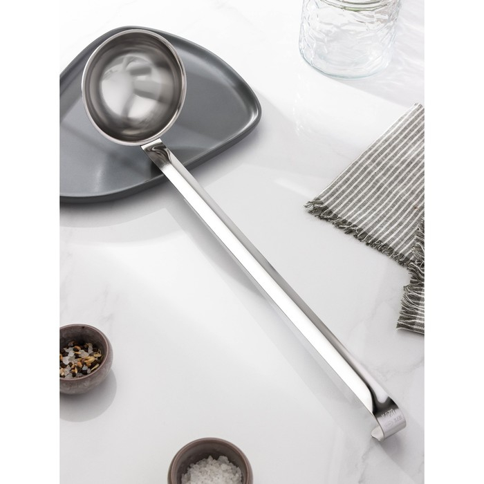 Половник, 250 мл, h=14.5 см, цельнометаллическая ручка Половник, 250 мл, h=14.5 см, цельнометаллическая ручка