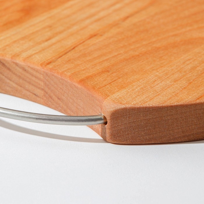 Доска разделочная с металлической ручкой Adelica, d=20×1,8 см, пропитана минеральным маслом, берёза Доска разделочная с металлической ручкой Adelica, d=20×1,8 см, пропитана минеральным маслом, берёза