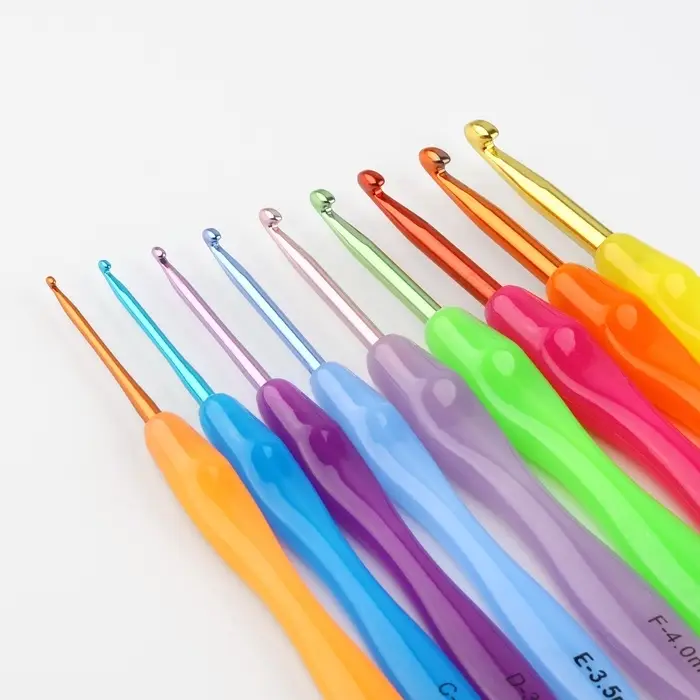 Набор крючков для вязания, d = 2-6 мм, 17 см, 9 шт., цвет разноцветный